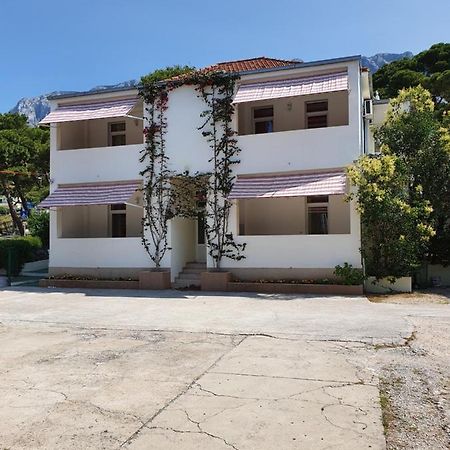 Studio Apartments Marija With Private Parking มาคาร์สกา ภายนอก รูปภาพ