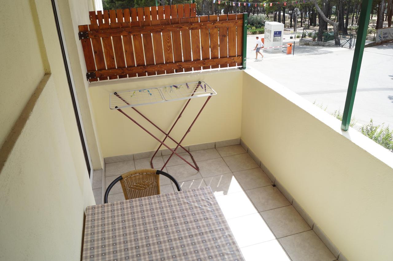 Studio Apartments Marija With Private Parking มาคาร์สกา ภายนอก รูปภาพ