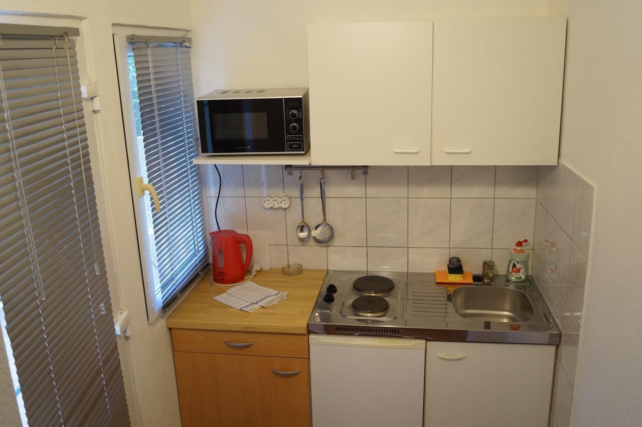 Studio Apartments Marija With Private Parking มาคาร์สกา ภายนอก รูปภาพ